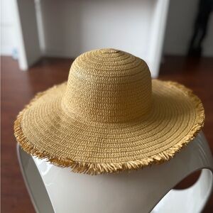 Elegant Tan Sun straw Hat
